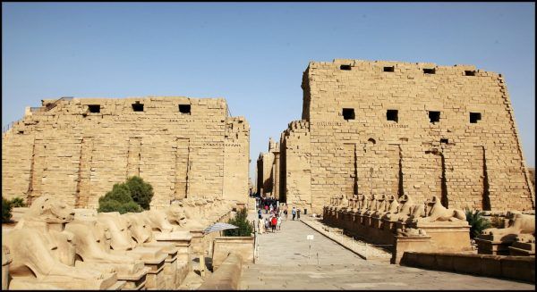 Templo de Amón-Ra en Karnak (Fachada)